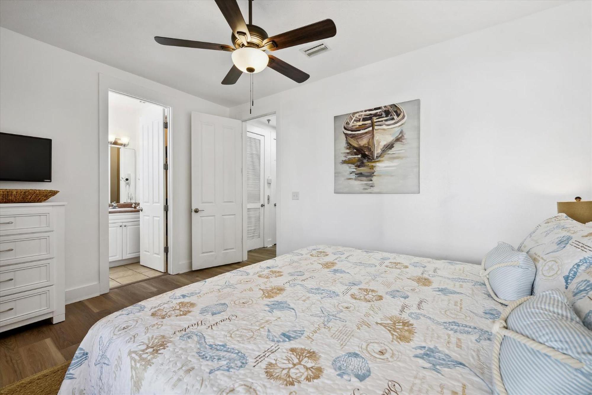 Apartment Sunny Side Up By Book That *